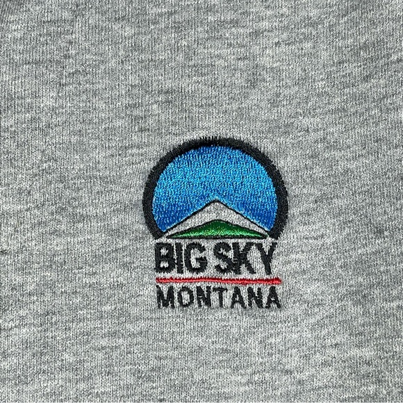 Sutton Sportswear, Big Sky Montana Embroidered Logo Pullover Sweatshirt. Small - Picture 7 of 7